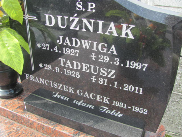 Tadeusz Duźniak 1925 Kozy - Grobonet - Wyszukiwarka osób pochowanych