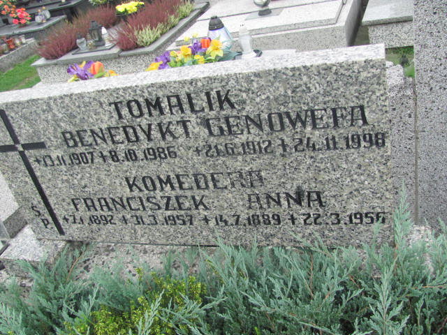 Anna Komendera 1889 Kozy - Grobonet - Wyszukiwarka osób pochowanych