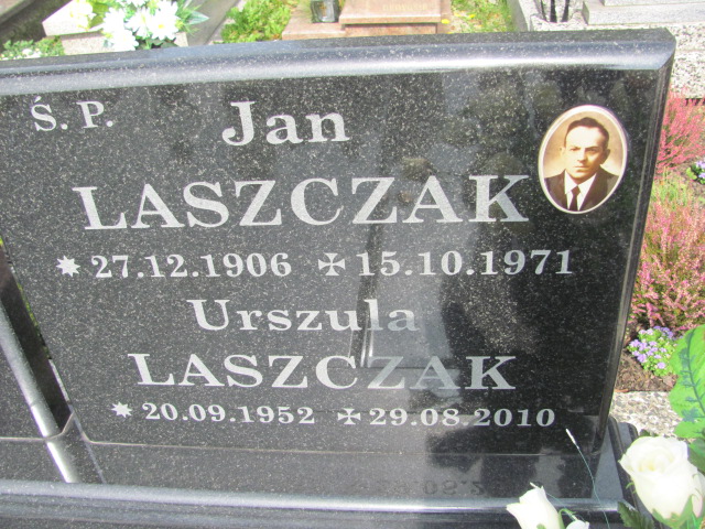 Zofia Laszczak 1909 Kozy - Grobonet - Wyszukiwarka osób pochowanych