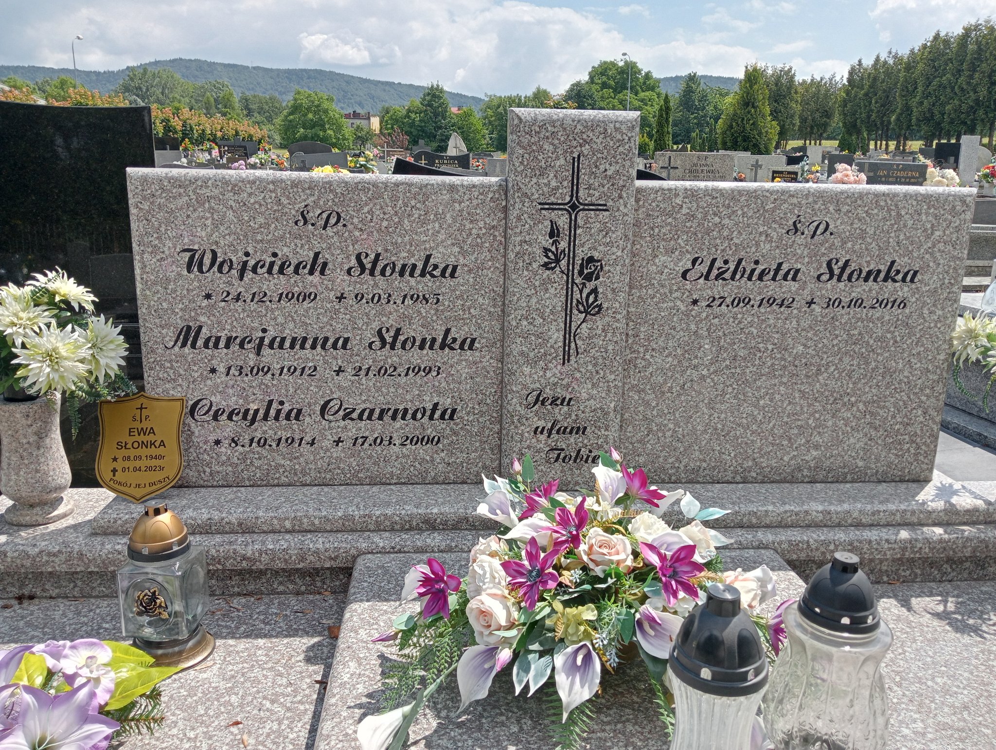 Ewa Słonka 1940 Kozy - Grobonet - Wyszukiwarka osób pochowanych